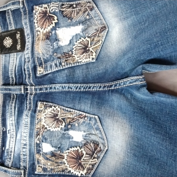 Miss me jeans size 29 bootcut inseam 34mid-rise - Picture 4 of 7
